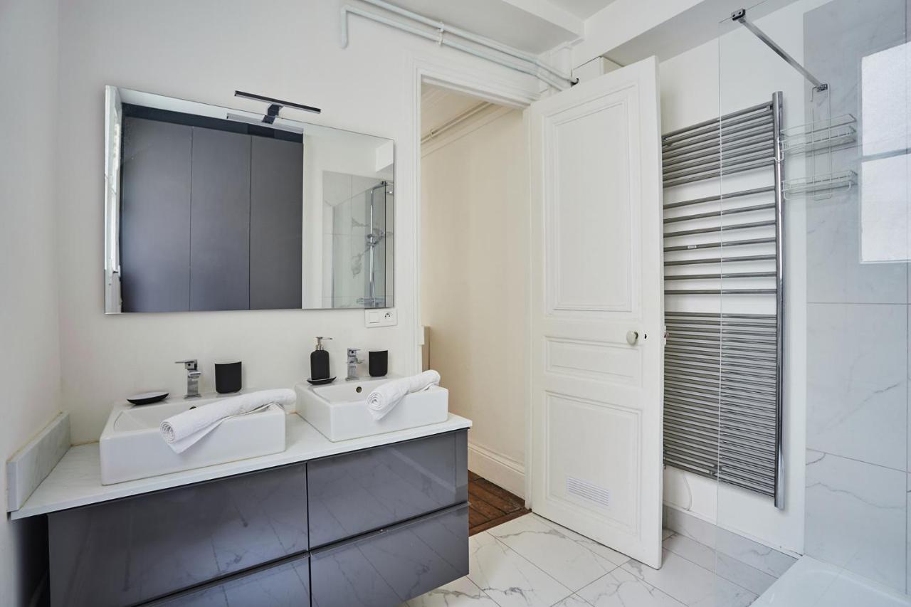 Apartment Beaubourg By Studio Prestige Paryż Zewnętrze zdjęcie