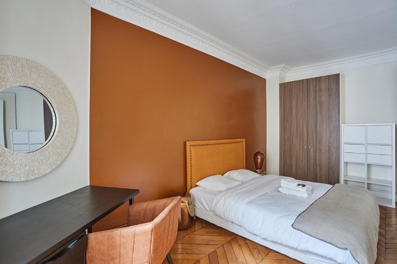 Apartment Beaubourg By Studio Prestige Paryż Zewnętrze zdjęcie